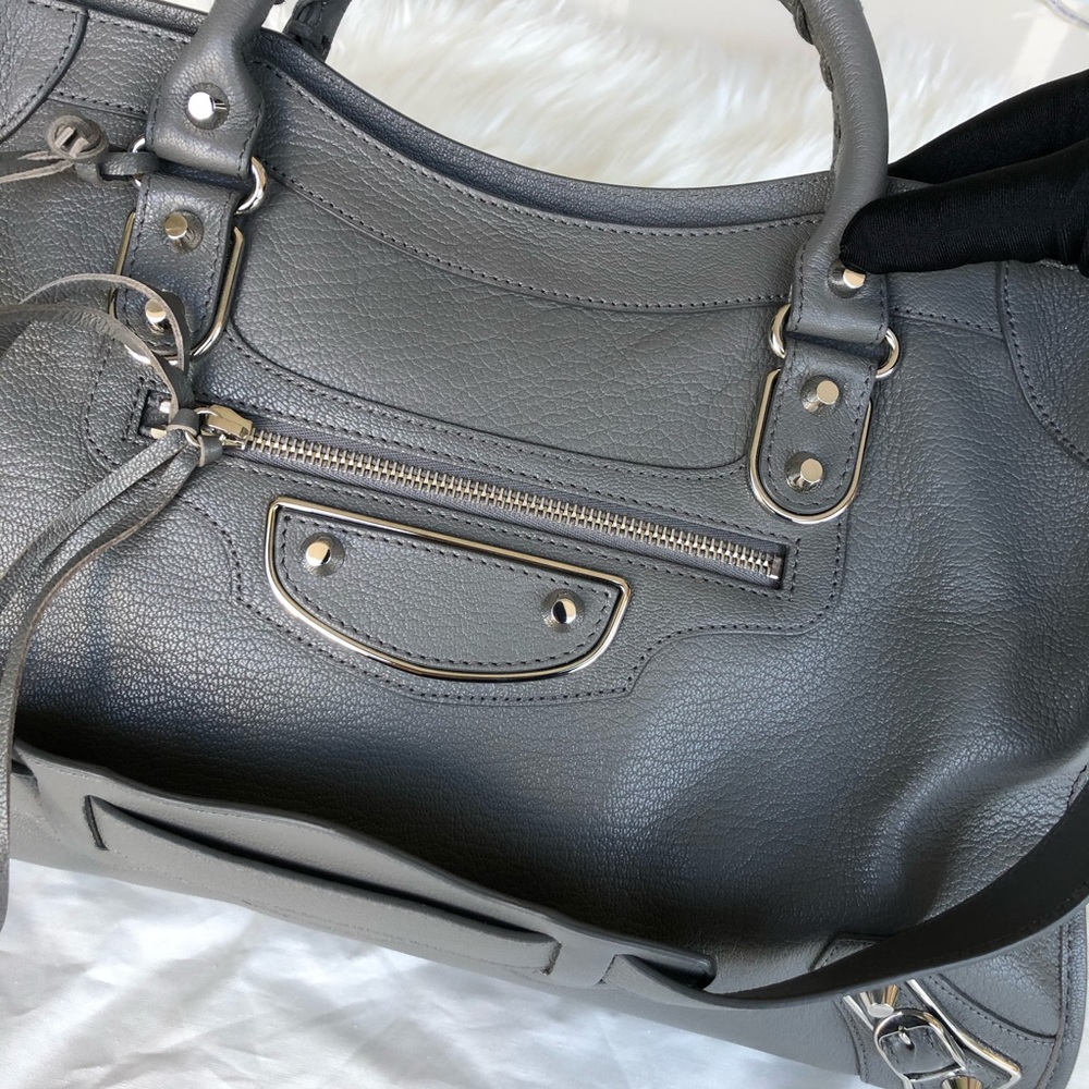 Balenciaga Metallic Edge City - Picture 2 of 8